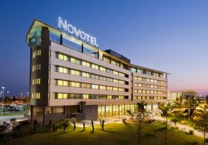 Novotel Brisbane Airport Hotel - Wagga Wagga Accommodation
